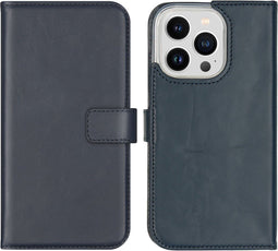 Selencia iPhone 14 Pro - Echt Lederen Bookcase - 3 Pashouders - Blauw