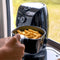 Mestic MA-200 Camping Airfryer 2,5L - Geschikt voor 3-4 personen - Instelbaar tot 200 °C - Compact formaat