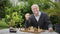 MILLENNIUM Chess Classics Exclusive – schaakcomputer met exclusief sensorenbord en de legendarische schaakprogramma's ChessGenius & The King, met aanpasbare speelniveaus M828