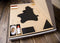 MiMi Innovations® Luxe Houten Wereldkaart - Muurdecoratie - Wanddecoratie - Muursticker - 130x78 cm/51.2x30.8 inch - Zwart
