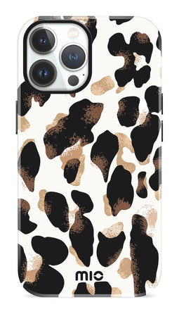 Mio by Mobilize Hoesje geschikt voor Apple iPhone 13 Pro MagSafe Telefoonhoesje Hardcase | Mio by Mobilize Backcover | Geschikt voor MagSafe | Geschikt voor Draadloos Opladen met Magnetische Ring | MagSafe Case - Leopard | Zwart,wit