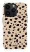 Mio by Mobilize Hoesje geschikt voor Apple iPhone 14 Pro MagSafe Telefoonhoesje Hardcase | Mio by Mobilize Backcover | Geschikt voor MagSafe | Geschikt voor Draadloos Opladen met Magnetische Ring | MagSafe Case - Spots | Bruin