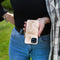 Mio by Mobilize Hoesje geschikt voor Apple iPhone 15 Pro Max MagSafe Telefoonhoesje Hardcase | Mio by Mobilize Backcover | Geschikt voor MagSafe | Geschikt voor Draadloos Opladen met Magnetische Ring | MagSafe Case - Gold Marble | Goud