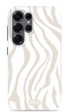Mio by Mobilize Hoesje geschikt voor Samsung Galaxy S25 Ultra MagSafe Telefoonhoesje Hardcase | Mio by Mobilize Backcover | Geschikt voor MagSafe | Geschikt voor Draadloos Opladen met Magnetische Ring | MagSafe Case - Sandy Zebra | Wit