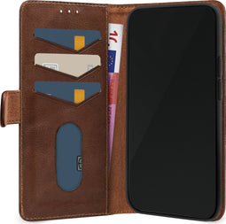 Mobilize Telefoonhoesje geschikt voor Apple iPhone 13 Hoesje Echt Leer | Mobilize Wallet Bookcase Portemonnee | Pasjeshouder voor 3 Pasjes | Telefoonhoesje voor Pinpas / OV Kaart / Rijbewijs - Bruin