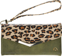 Mobilize Telefoonhoesje geschikt voor Samsung Galaxy A13 5G Hoesje | Mobilize Gelly Uitneembare 2in1 Clutch | Pasjeshouder voor 3 Pasjes | Telefoonhoesje voor Pinpas / OV Kaart / Rijbewijs - Green Leopard | Groen