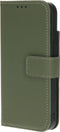Mobiparts hoesje geschikt voor Apple iPhone 14 - Wallet 2-in-1 Boekhoesje - MagSafe - Echt Leder - Uitneembare Case - Sterke Magneet Sluiting - Contactloos betalen - Groen