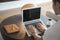MOFT laptopstandaard - Grijs - Opvouwbaar - Draagbare en verstelbare Laptop Stand - Laptop Verhoger