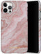 Selencia Hoesje Geschikt voor iPhone 12 Pro / 12 Hoesje - Selencia Maya Fashion Backcover - roze