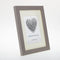 ZEP - Houten fotolijst taupe met passe-partout Regent 2 formaat 20x20 / 30x30 cm - V32302