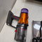 Dyson V12 Detect Slim Absolute (2023) - Snoerloze stofzuiger - Laserlicht en slimme sensor - Kleur niet gespecificeerd