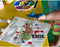 Mucki textiel vingerverf - 4 x 150 ml vingerverf voor textiel - kleuren geel, rood, blauw & groen