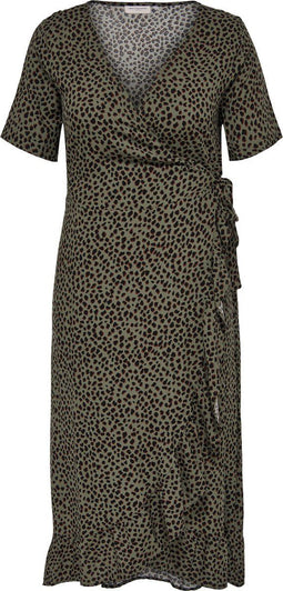 ONLY CARMAKOMA - CARFRIDA EX SS WRAP DRESS - Lange jurk met animal print - Zwart