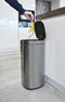 DESQ® Prullenbak 30 liter - Touch afvalbak - Onzichtbare afvalzakbevestiging - RVS - Binnenemmer - Softclose - Dutch Design - Zilver