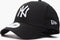 New Era MLB New York Yankees Cap - 39THIRTY - M/L - Black/White