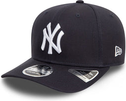 New Era - New York Yankees Official Team Colour Navy 9SEVENTY Stretch Snap Adjustable Cap