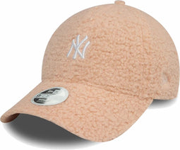 New Era - New York Yankees Women's Borg Pastel Pink 9FORTY Adjustable Cap