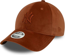 New Era - New York Yankees Women's Velour Midi Brown 9FORTY Adjustable Cap