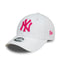 New Era - New York Yankees Womens League Essential White 9FORTY Adjustable Cap