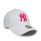 New Era - New York Yankees Womens League Essential White 9FORTY Adjustable Cap