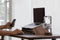 Oakywood Headphones Stand - Massief Walnoot - Echt Hout Koptelefoon Standaard Houder - Stijlvol Clean Desk Design