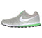 Nike MD Runner 2 Sneakers Dames Sportschoenen - Maat 38.5 - Vrouwen - grijs/wit/groen