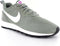 Nike - WMNS MD Runner 2 ENG Mesh - Dames - maat 36.5