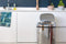 Kitchenmove prullenbak 68 liter met Sensor. Hoogglans Chroom - Automatische klep open.