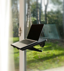 NOT A DESK Zwart zwevende bureau S - MDF hout - Made in Belgium - compact bureau - in hoogte en helling verstelbaar - mobiel zit sta bureau - draagbaar kantoor - multifunctioneel