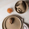 Dutch Rose Serenity Serviesset 4 persoons - Stoneware Handgemaakt - Camel
