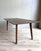 Old Inn - Eetkamertafel Mango walnoot met houten poot 200x100 cm