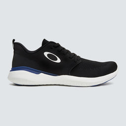 Oakley-Hammerhead-Blackout Sneakers