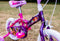 Officiële Disney prinsessenfiets 3-5 jaar Meisjesfiets Inclusief zijwieltjes 12 Inch met snelkoppeling eenvoudige montage - Princess Kinderfiets