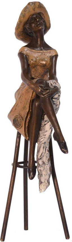 BRONZEN BEELD GENAAMD ONTWAKEN