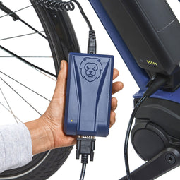ONgineer LiON one4all reislader voor e-bikes en e-scooters 36 V met Rosenberger C stekker en transporttas