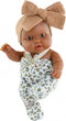 Paola Reina Puppegie Hebe babypop donker meisje met mouwloos pakje 21cm