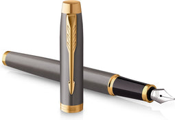 Parker IM-vulpen | grijze lak met gouden details | medium gepolijste roestvrijstalen penpunt | Blauwe inkt | geschenkverpakking