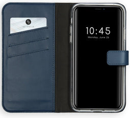 Selencia iPhone 11 - Echt Lederen Bookcase - 3 Pashouders - Blauw