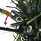 vidaXL - Kerstboom - met - LED - en - dennenappels - 120 - cm - PVC - en - PE - groen