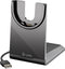 Poly Voyager Focus 2 UC + USB-A naar USB-C-kabel + oplaadstatief (Zwart)
