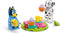 LEGO® Bluey - Bouwset Bluey en Chloé in de Speeltuin - 104 onderdelen (2 stuks)