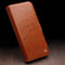 Qialino - Geschikt voor iPhone 15+ / 15 Plus - Leren bookcase hoes - Cognac