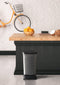 Rotho Paso pedaalemmer - prullenbak 40L - BPA vrij - donker zilvermetallic