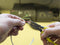 Toolland Krimptang - Voor UR/UY/UG connectoren - Compact en duurzaam - Geel