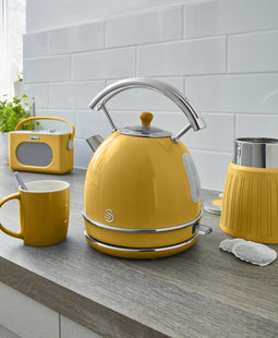 Swan Retro Waterkoker – 1,8 Liter Inhoud – Geel