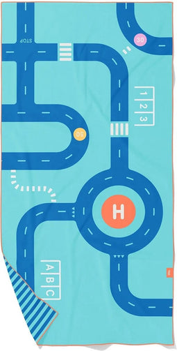 Quut Speel handdoek / Strandlaken On the Road L - 100x180cm - Blauw