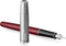 Parker Sonnet vulpen, metaal en rode lak met palladiumdetails, roestvrijstalen medium penpunt