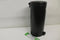 Brabantia NewIcon Prullenbak - 30 liter - Soft-close - Confident Grey