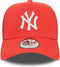 New Era - New York Yankees League Essential Light Red Trucker Cap