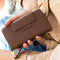 Selencia Hoesje Geschikt voor iPhone 11 Pro Hoesje Met Pasjeshouder - Selencia Surya 2-in-1 Uitneembare Vegan Lederen Bookcase - Bruin
